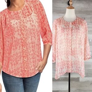 CAbi Emerson Silk Peach, Cream Sheer ¾ Sleeve Top Women's Size Medium